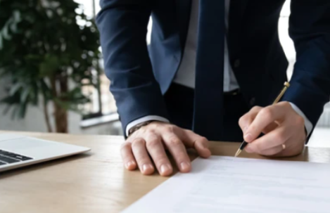 REALTOR®: The Key to Navigating the Real Estate Jungle